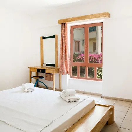 Tatil Evi Tilkicik Yali Daireleri Club Flipper Yalikavak *